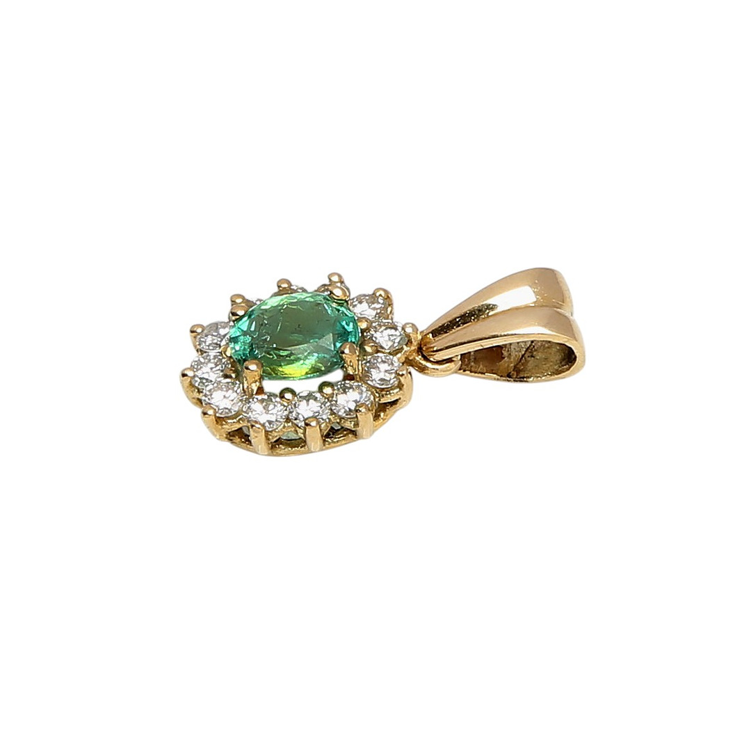 Emerald and diamonds rosette pendant.