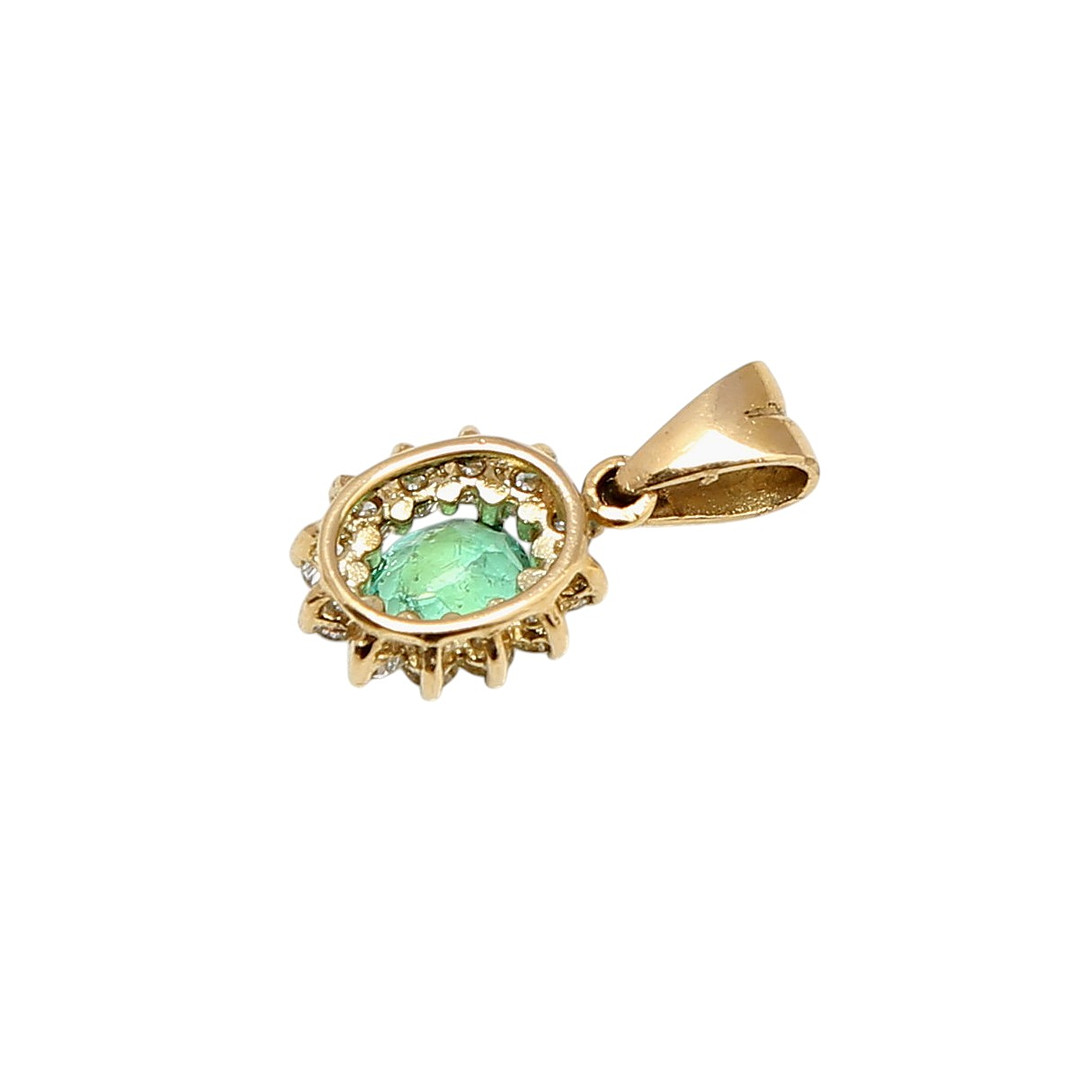 Emerald and diamonds rosette pendant.