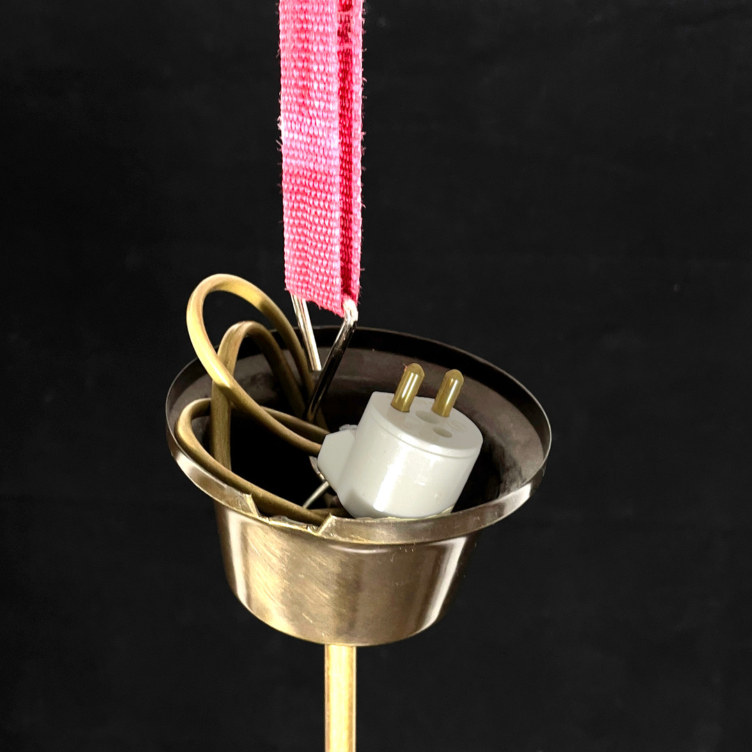 TAKLAMPA, Tiffanystil, glas och metall, 1900-tal.
