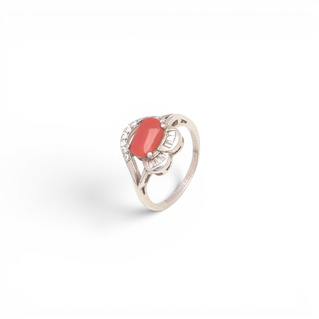 Coral and zircons ring.