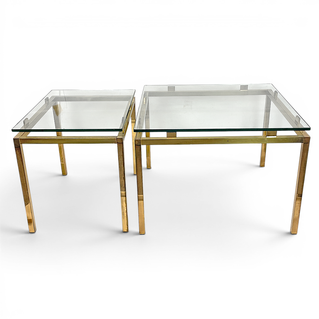 SOFFBORD, 2 st. Mässing & glas, 1900-talets senare del.