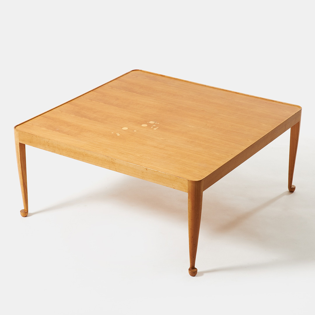 JOSEF FRANK. Soffbord, “Diplomat” modellnummer 2073, Firma Svenskt