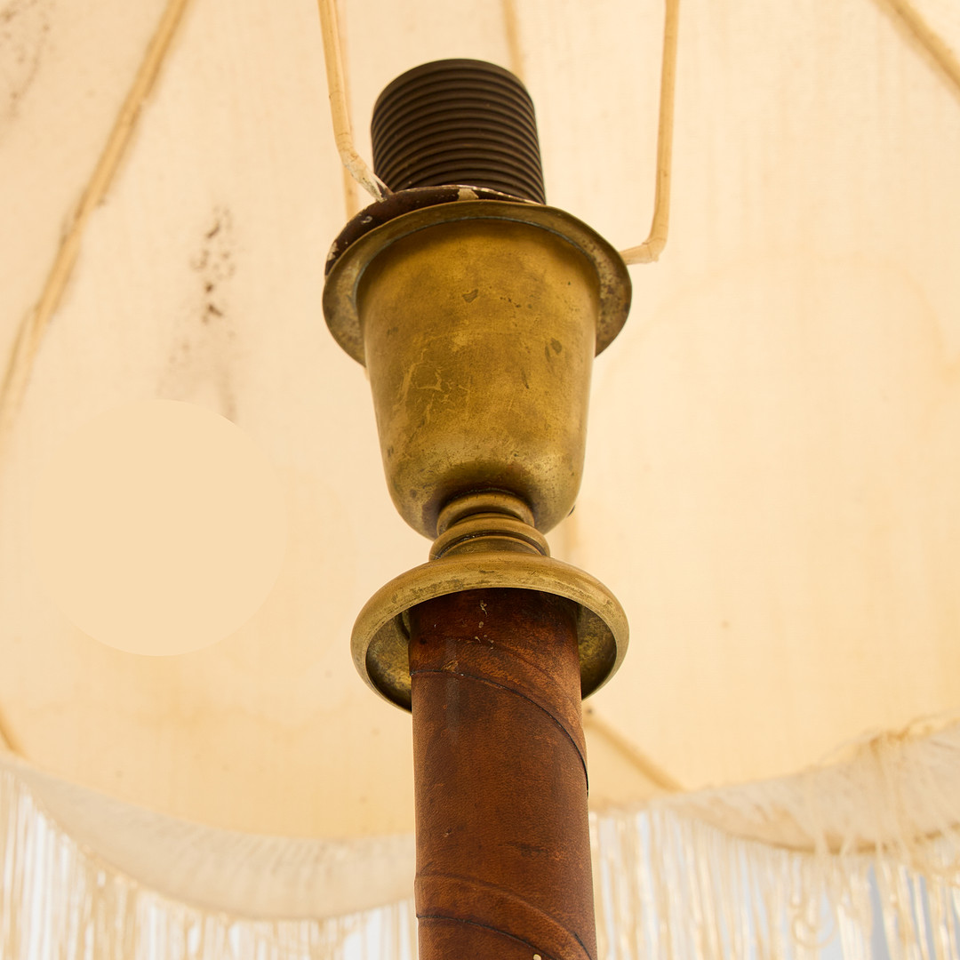 GOLVLAMPA. 1940-tal.
