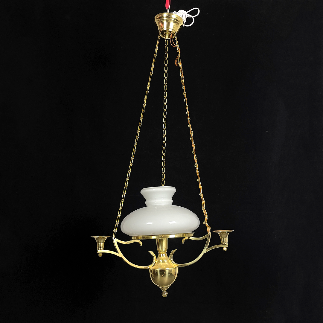 TAKLAMPA. Mässing & glas, 1900-tal.