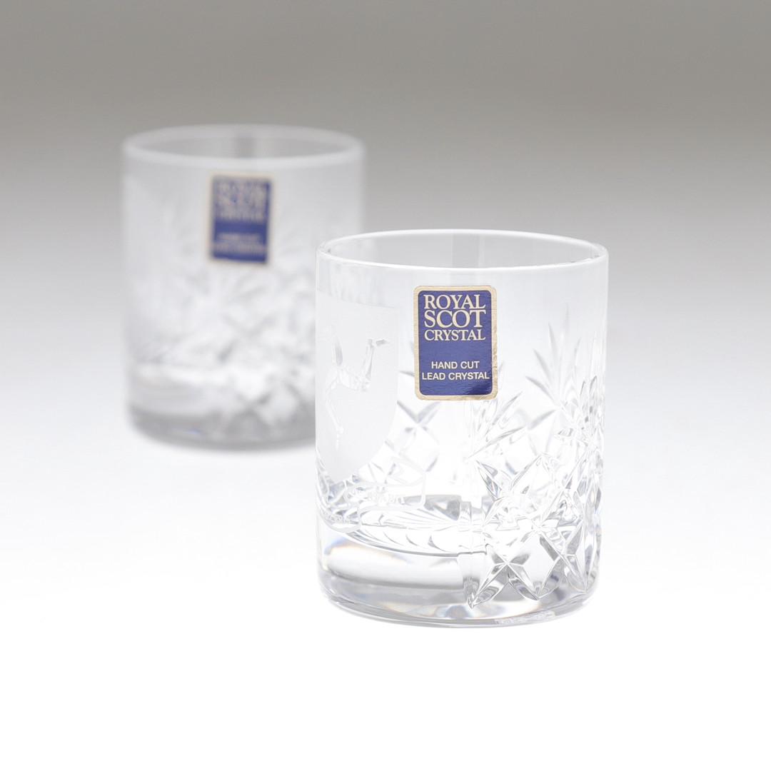 WHISKYGLAS, ett par, kristall, triskelion, Isle of man, Royal Scot Crystal.