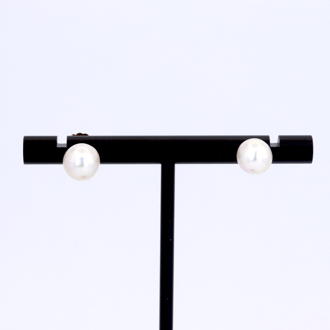 9CT PEARL EARRINGS.