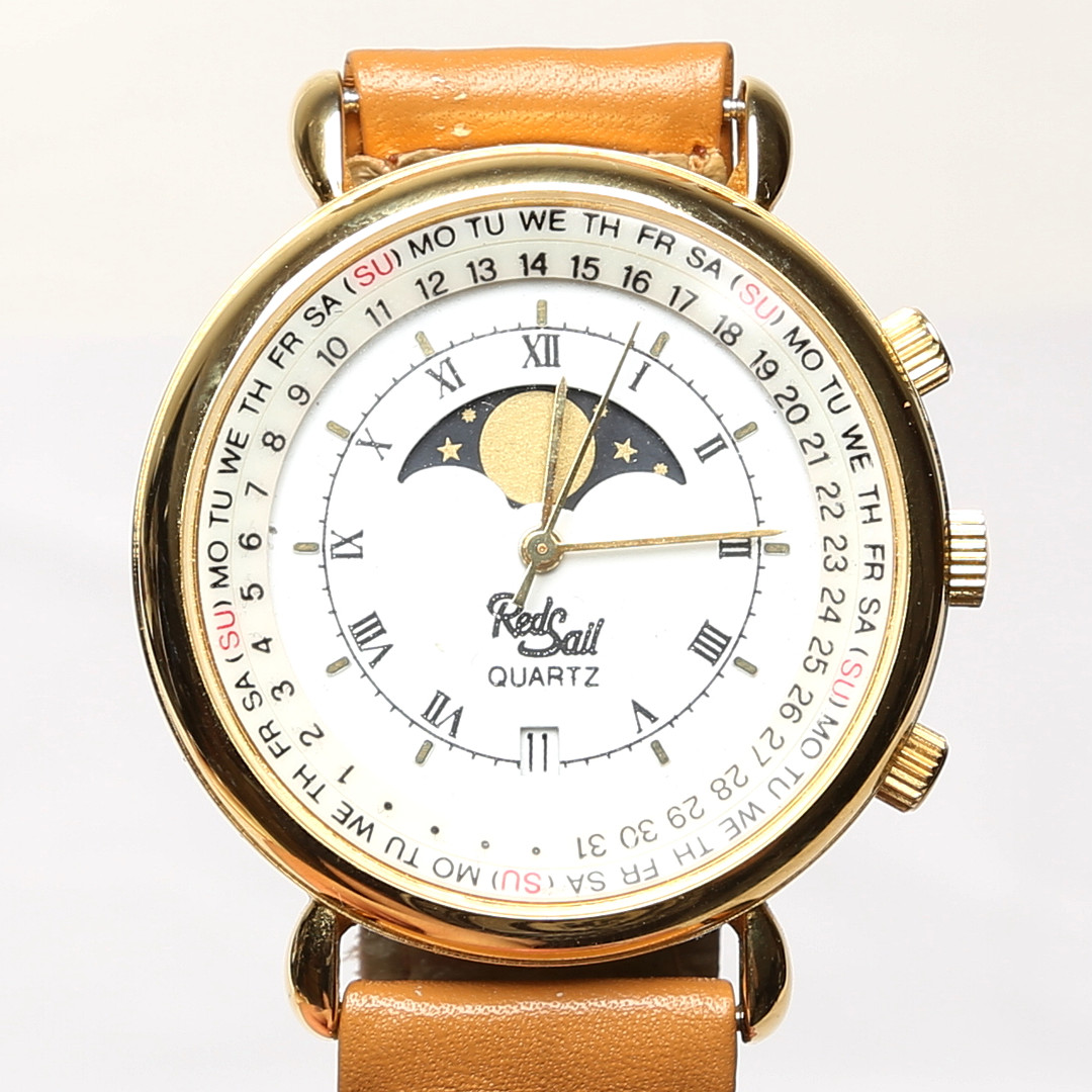 ARMBANDSUR, Red Sail, i träask.