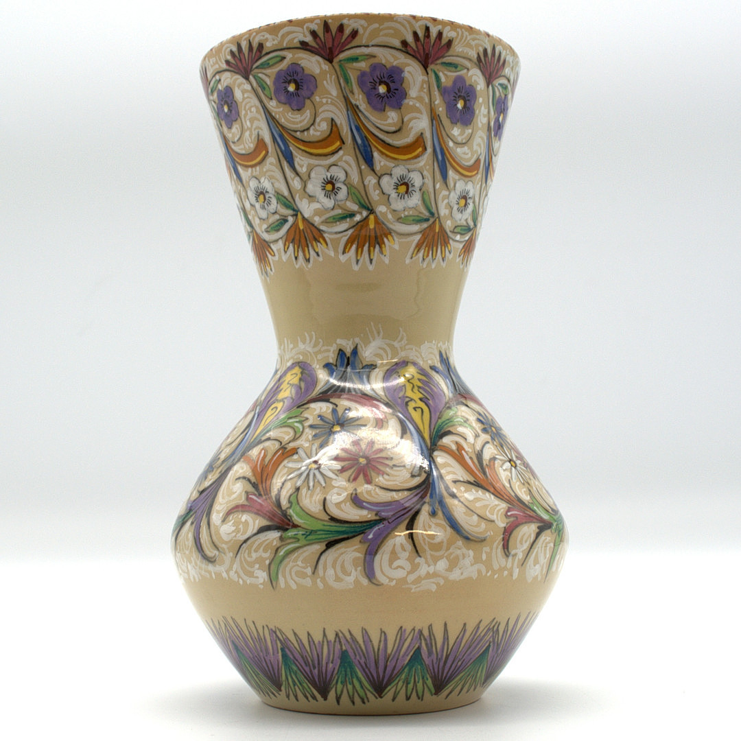 VASE, PESARO, AMA-FABRIK (ASSOCIATED MAJOLICA ARTISANS), ITALIEN 20. JAHRHUNDERT, HANDBEMALT.