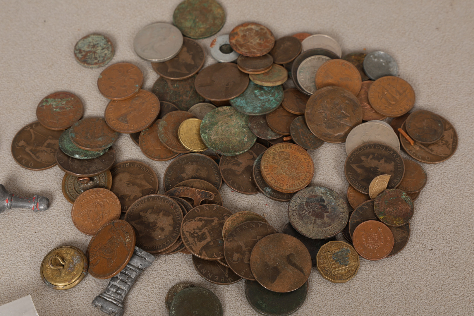 COLECTION OF COINS.