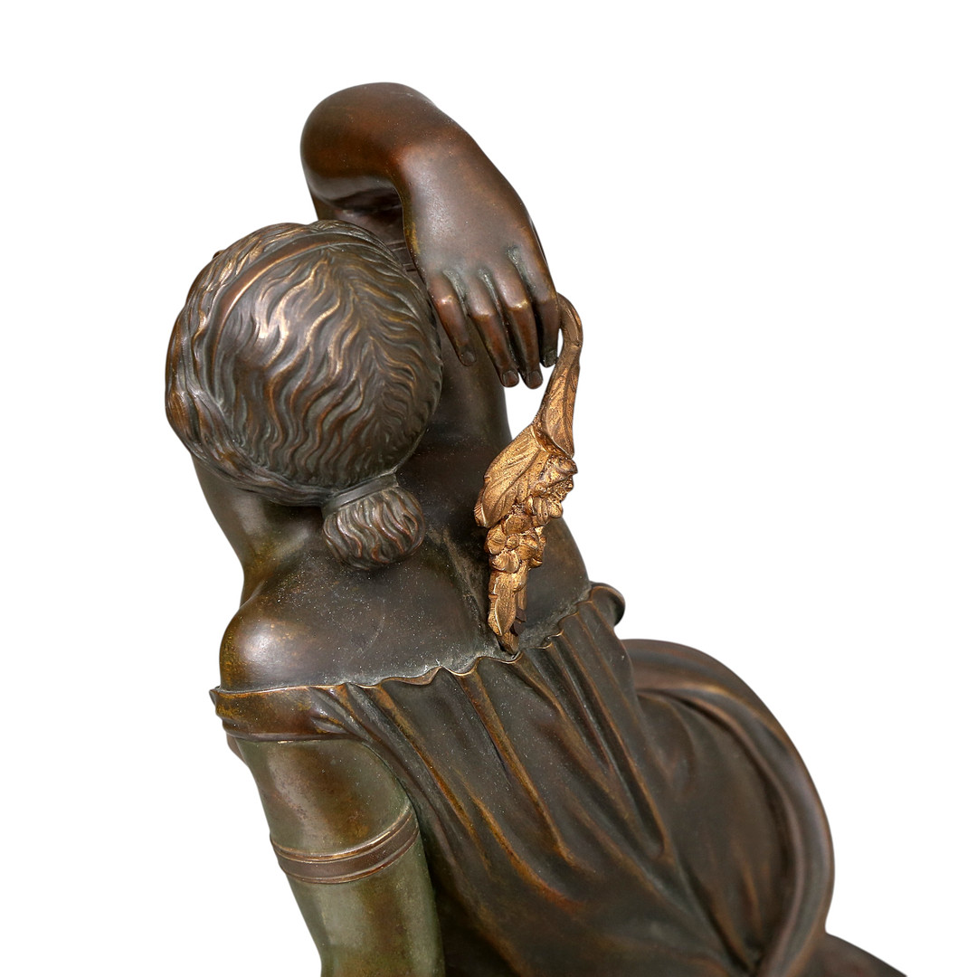 Louis Philippe table clock in patinated bronze and marble, 19th Century.