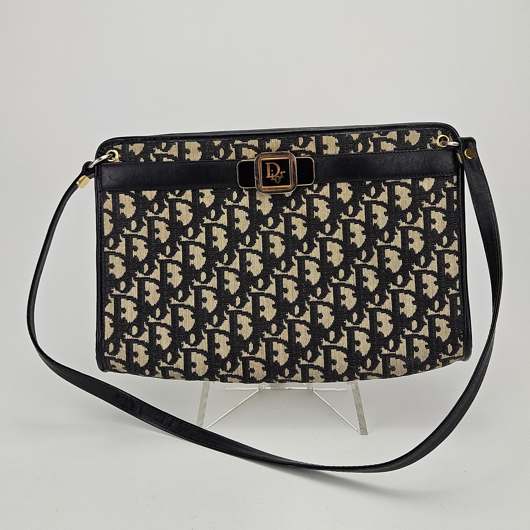 CHRISTIAN DIOR. Väska.