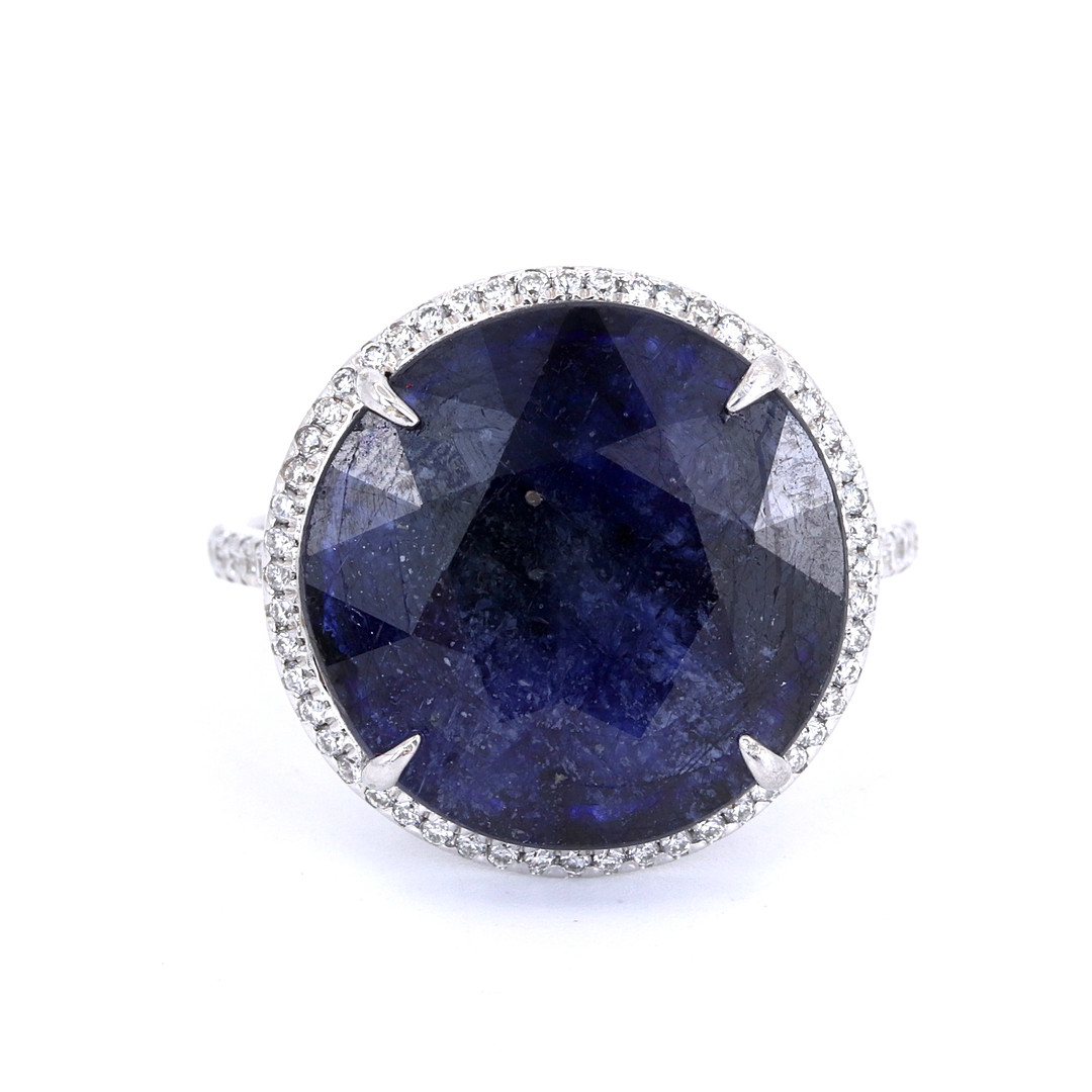 9CT LARGE SAPPHIRE AND DIAMOND RING.