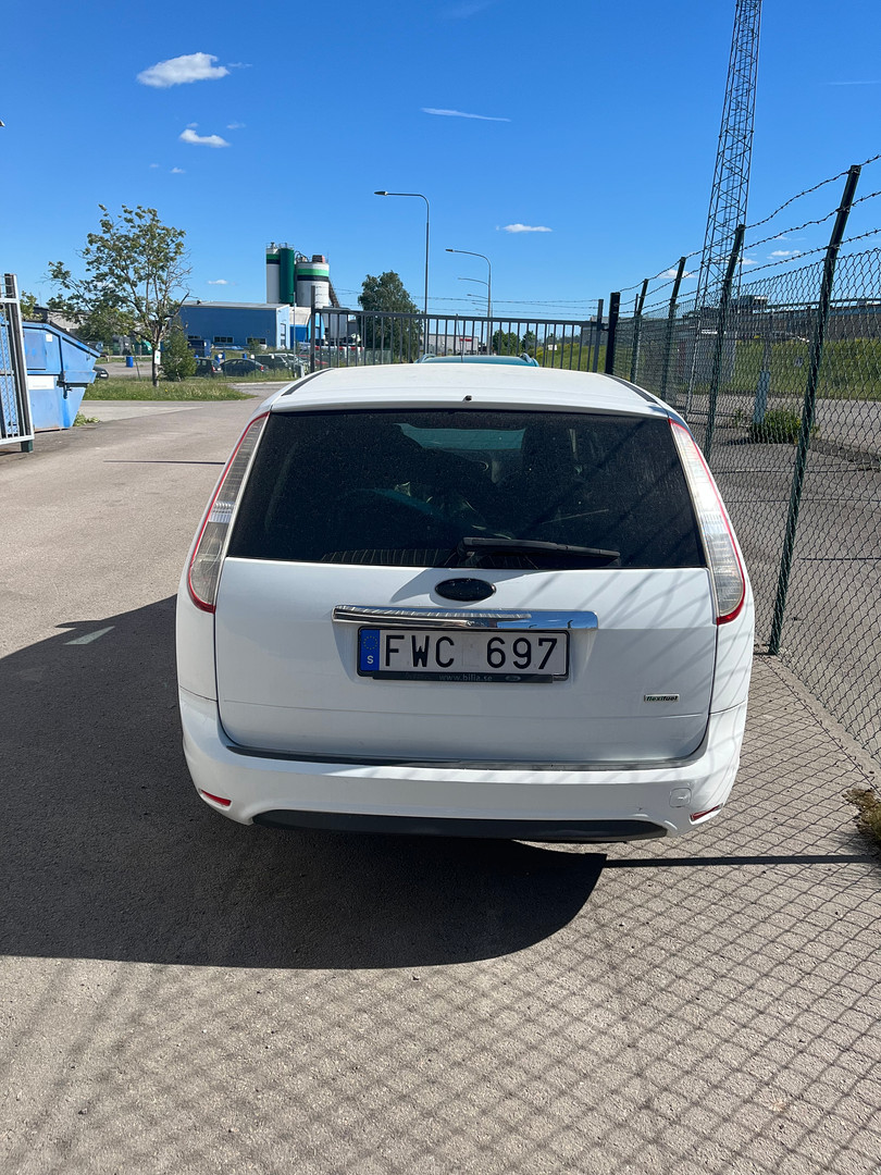 BIL, Ford Focus II Turnier 1.8 Flexifuel, 2009.
