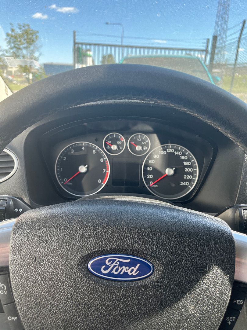 BIL, Ford Focus II Turnier 1.8 Flexifuel, 2009.