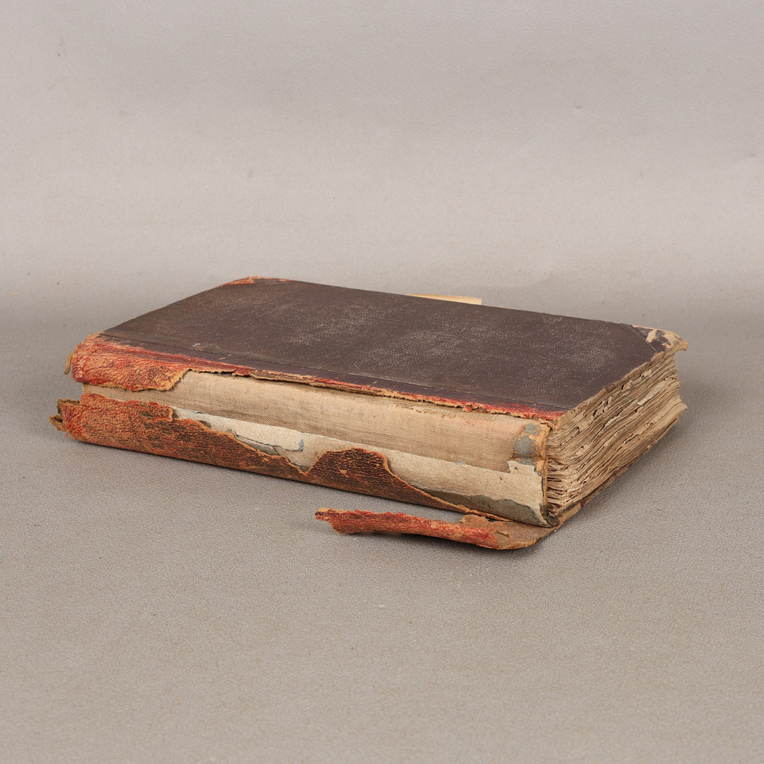 WILLIAM HARRISON AINSWORTH: THE TOWER OF LONDON, ILL GEORGE CRUIKSHANK, LONDON, RICHARD BENTLEY, 1840, 1ST EDITION.