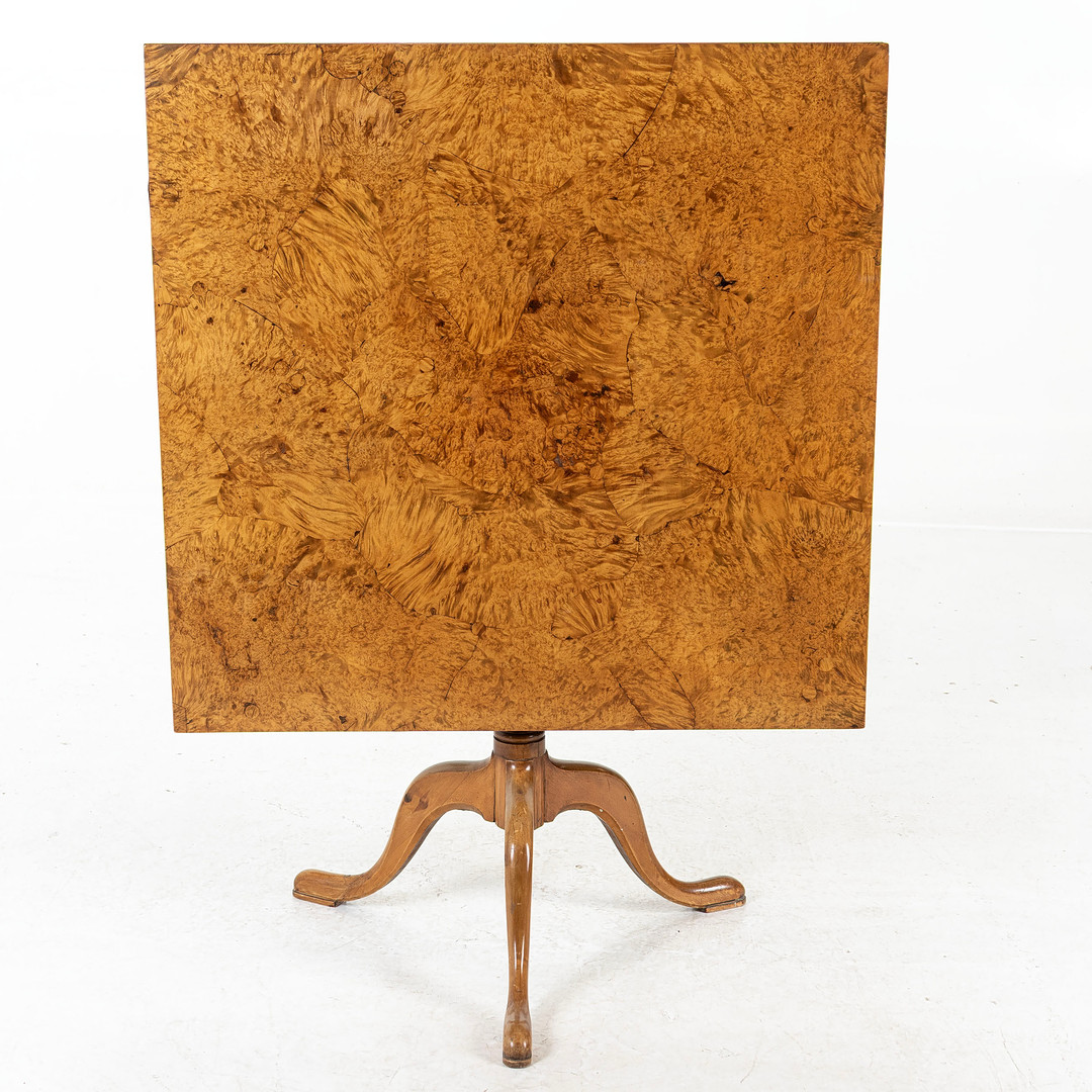 FÄLLLBORD, skiva i rotfanér, 1800-tal.