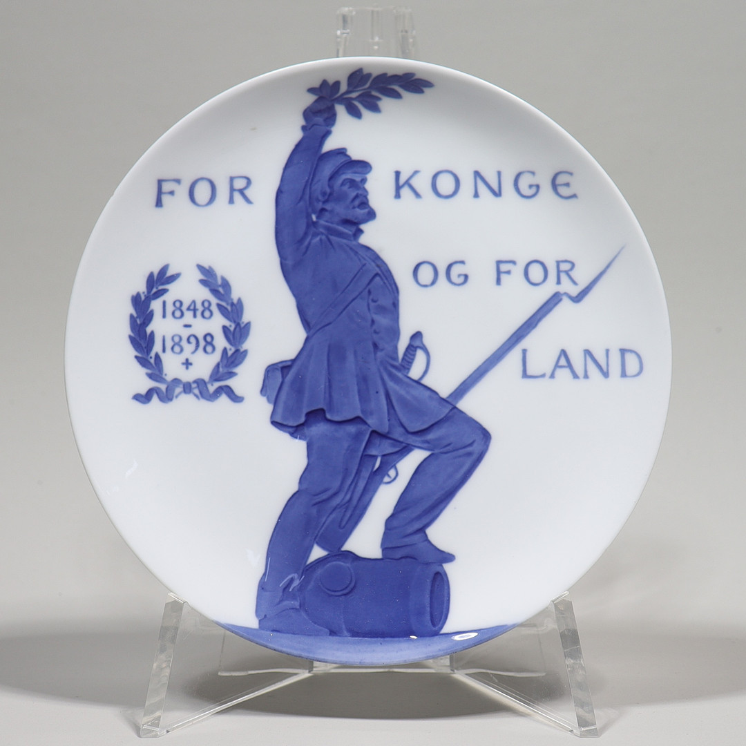 MINNESTALLRIK, Royal Copenhagen, till minne av 50-årsdagen av Schleswig-Holstein kriget, "För konge og for land" 1848-1898.