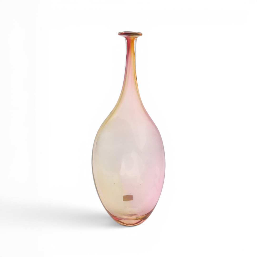 KJELL ENGMAN. "Fidji" vase in polychrome glass by Kosta Boda, 20th Century.