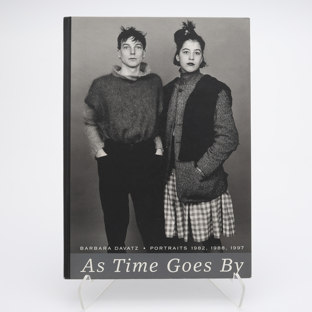 FOTO. DEN SCHWEIZISK-AMERIKANSKE FOTOGRAFEN BARBARA DAVATZ "AS TIME GOES BY" I FÖRSTA UPPLAGAN, 1999.