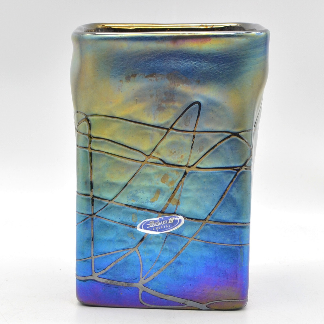 JOSKA CRYSTAL, VASE, GLAS, IRRISIERENDE OBERFLÄCHE, IM LÖTZ-STIL, SPÄTES 20. JAHRHUNDERT.