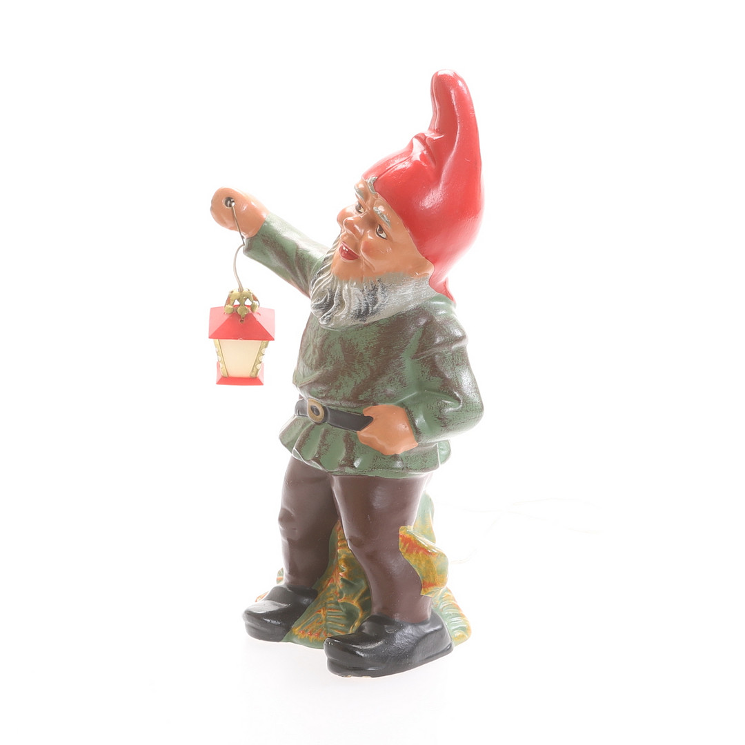 TOMTE MED LYKTA, keramik, Heissner, Tyskland.