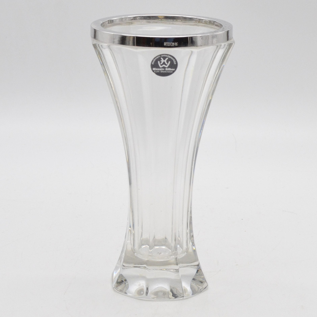EMIL HERMANN. BLEIKRISTALLVASE MIT 800ER SILBERRAND, ART DECO STIL, MITTE 20. JAHRHUNDERT, DEUTSCHLAND.