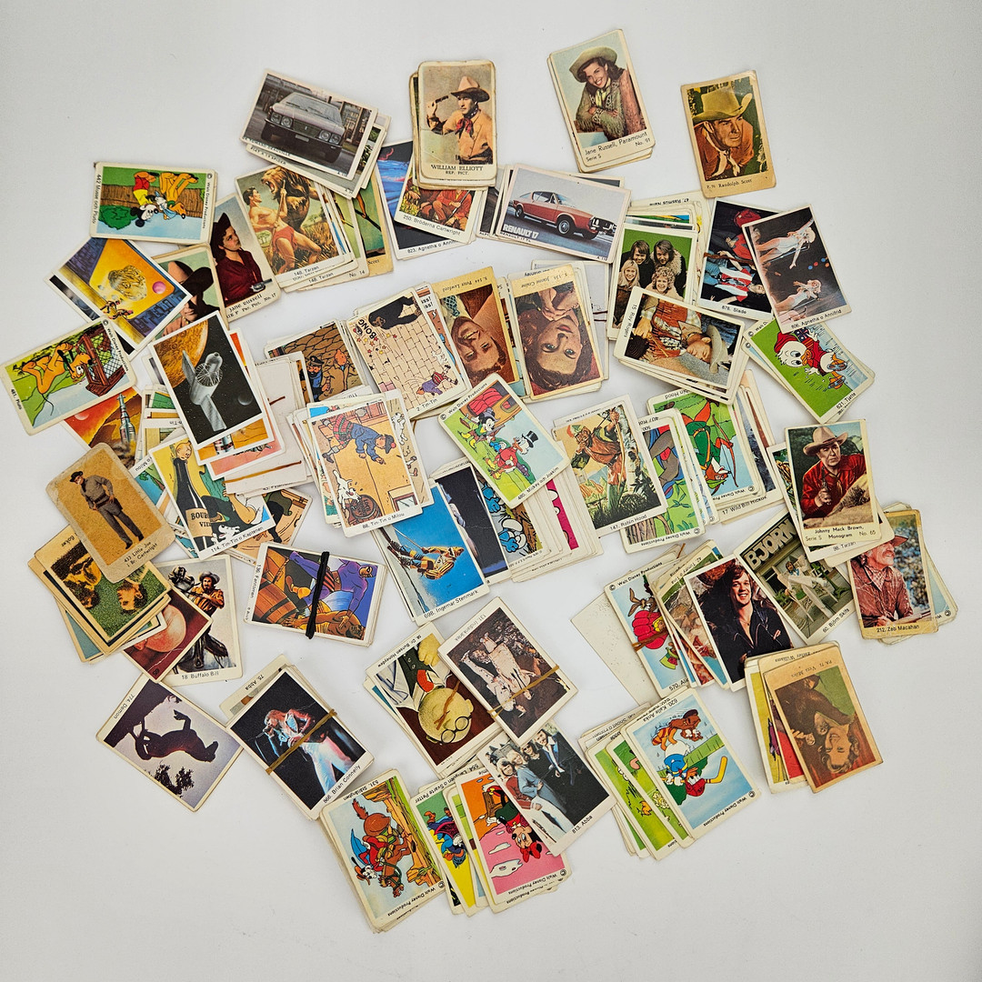 IDOLBILDER/FILMISAR.