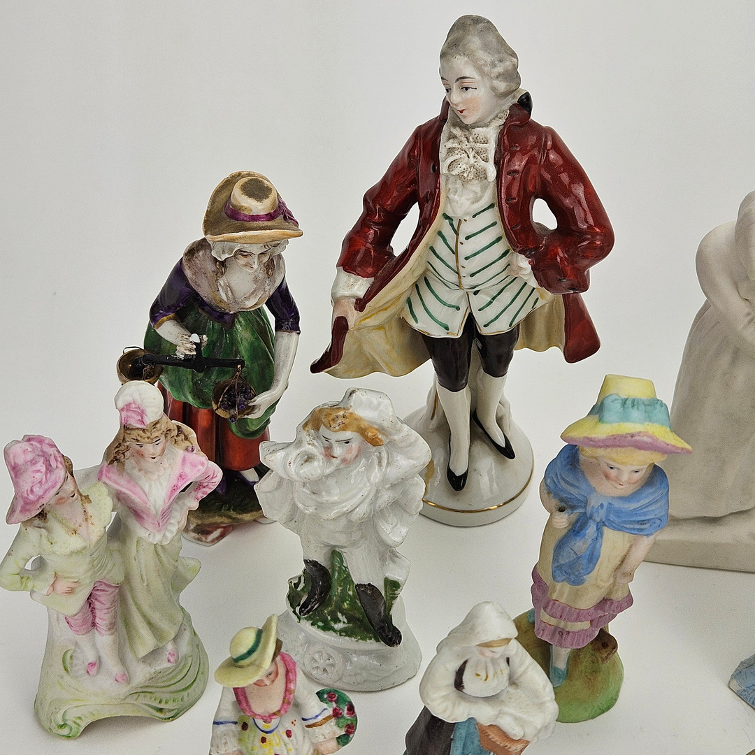 FIGURINER, 15 st, keramik, 1800-1900-tal.