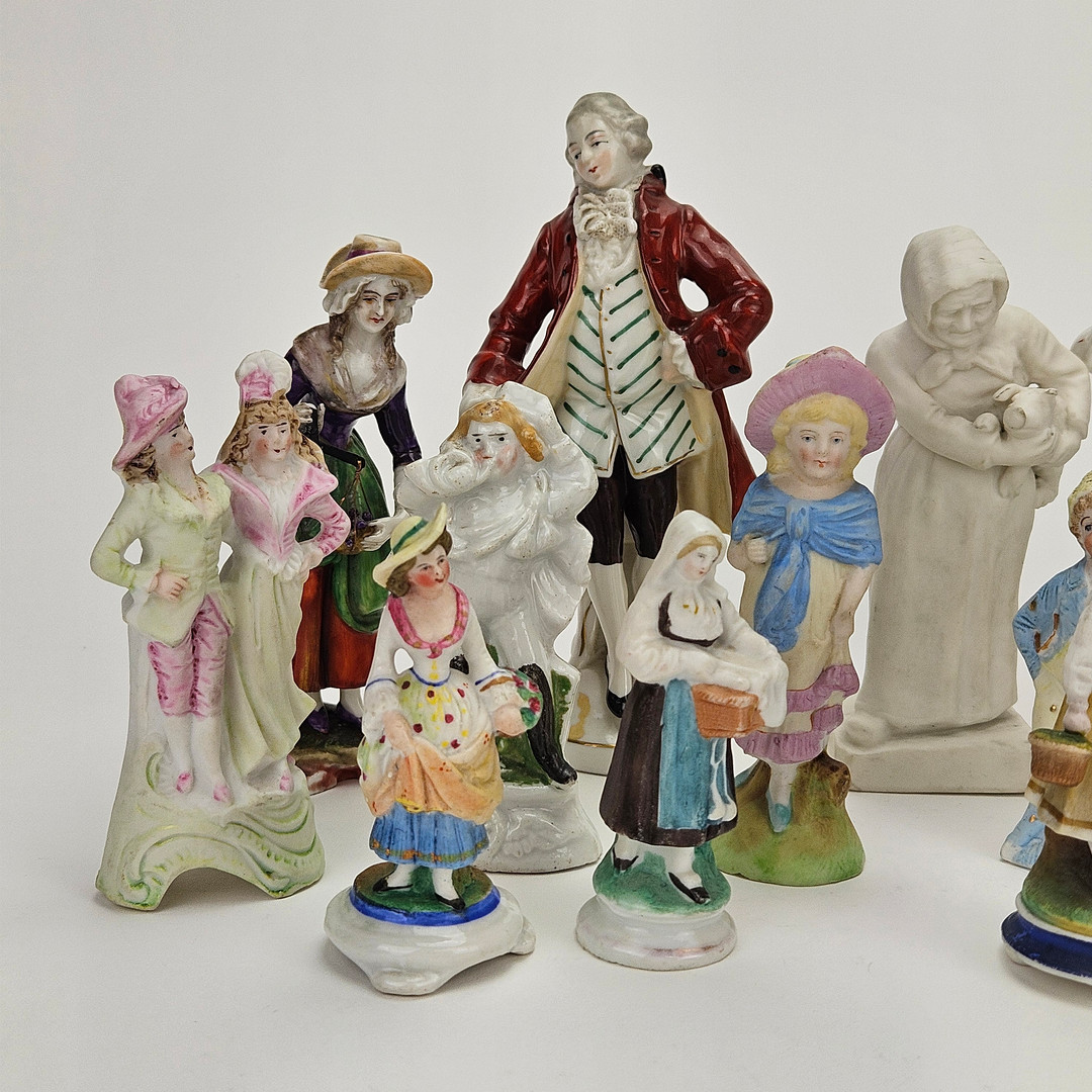 FIGURINER, 15 st, keramik, 1800-1900-tal.