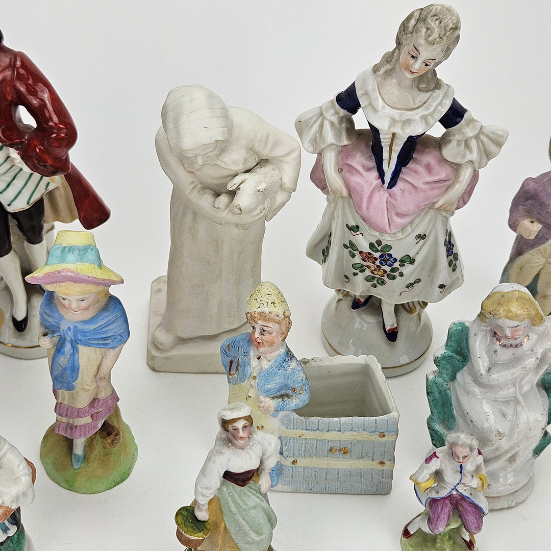 FIGURINER, 15 st, keramik, 1800-1900-tal.