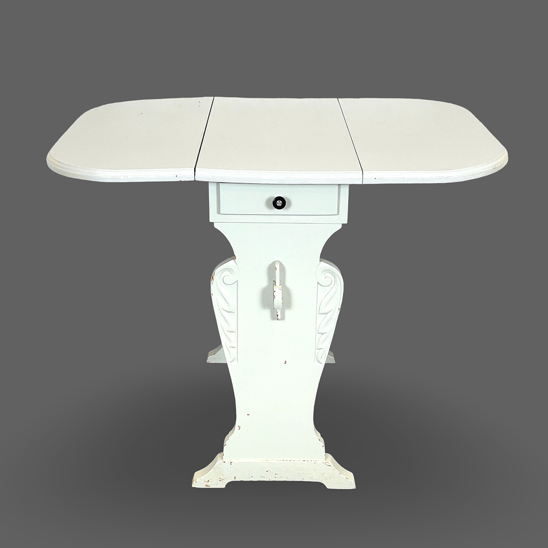 LITET BOCKBORD med klaffar.