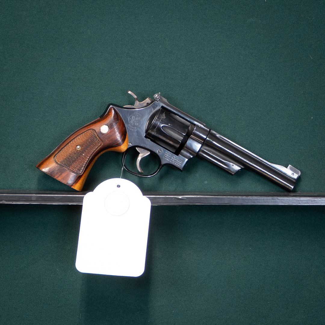 Smith & Wesson Modell 27-2 Kaliber 357 Magnum Tillv.nr. N354158 SE0068813.