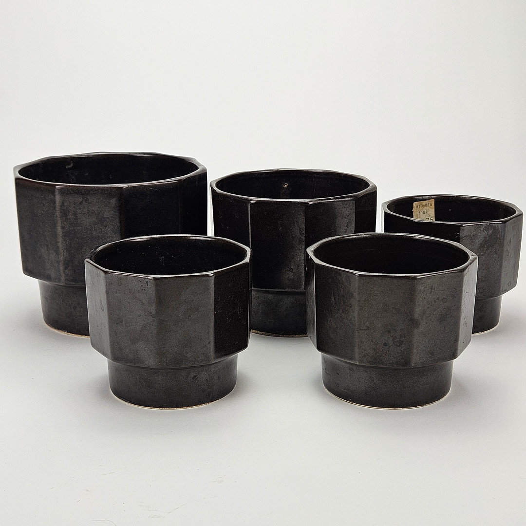 ERIK HENNIX. Ytterfoder, 5 st, keramik, "Platina", Gustavsberg.