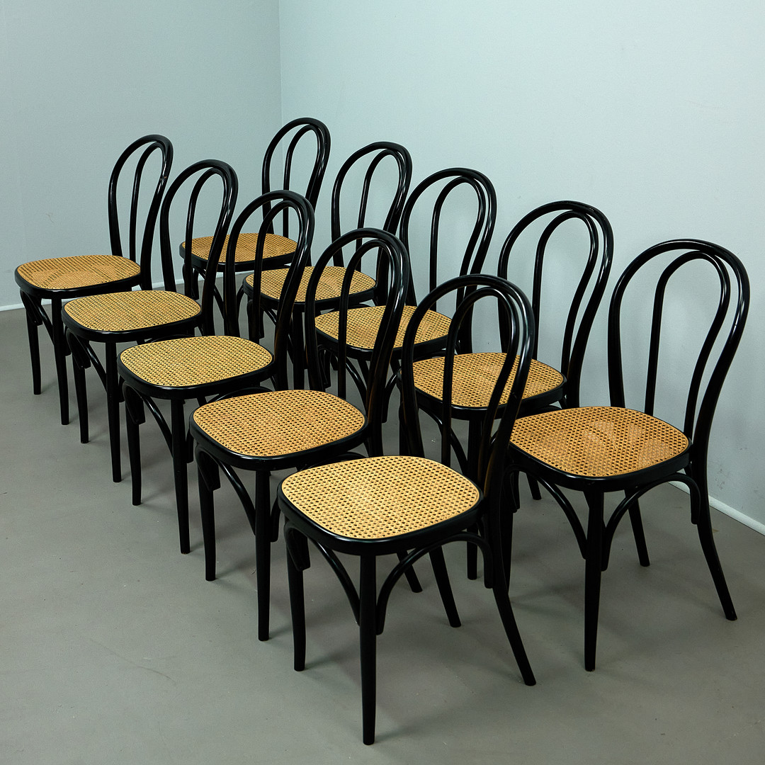 MICHAEL THONET. Im Stil von, Stühle / Esszimmerstühle, Bugholz, Wiener Geflecht, 1980er Jahre (10).