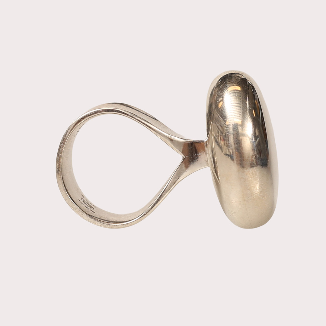 VIVIANNA TORUN BÜLOW-HÜBE. Ring, silver, för Georg Jensen Danmark.