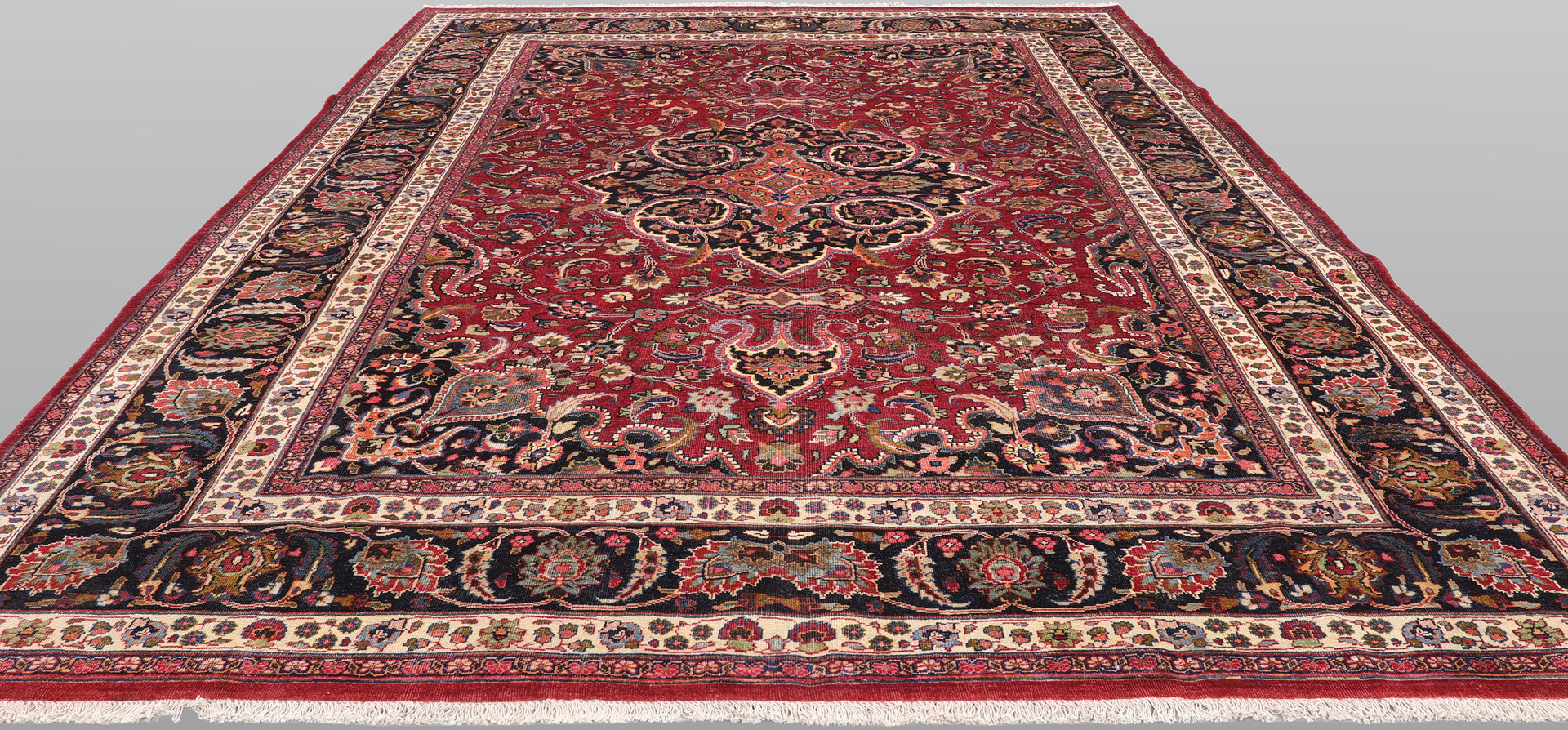 ORIENTMATTA. Vintage - patinerad, 362 x 248 cm.