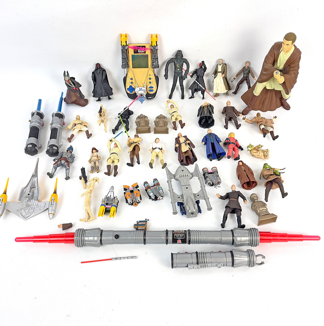 PARTI STAR WARS, 40 delar. Figurer & leksaker, bl.a. Hasbro, 1990/2000-tal.
