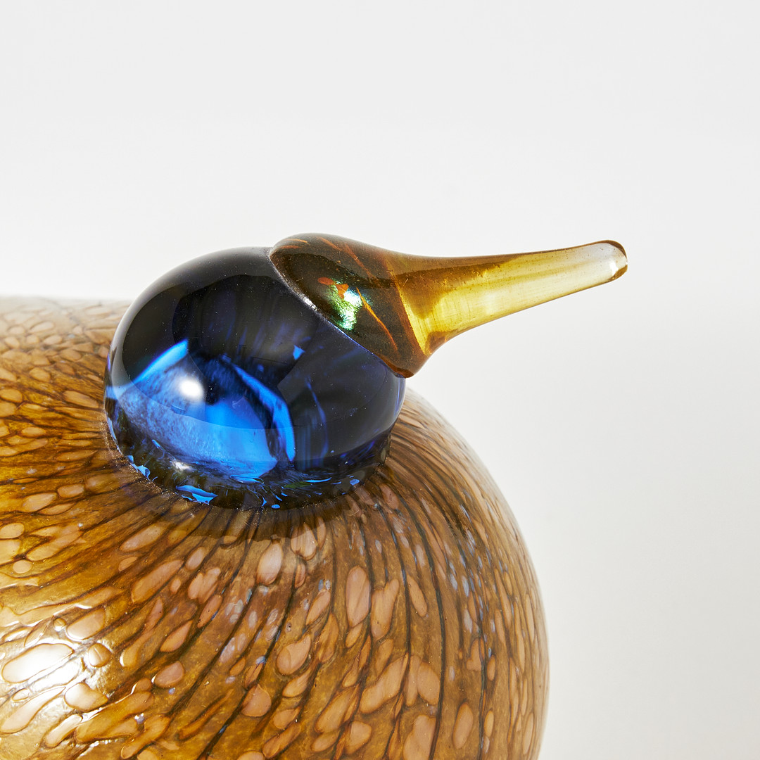 OIVA TOIKKA. "Kesäkurmitsa" (Fjällpipare) glas, signerad O. Toikka Nuutajärvi.