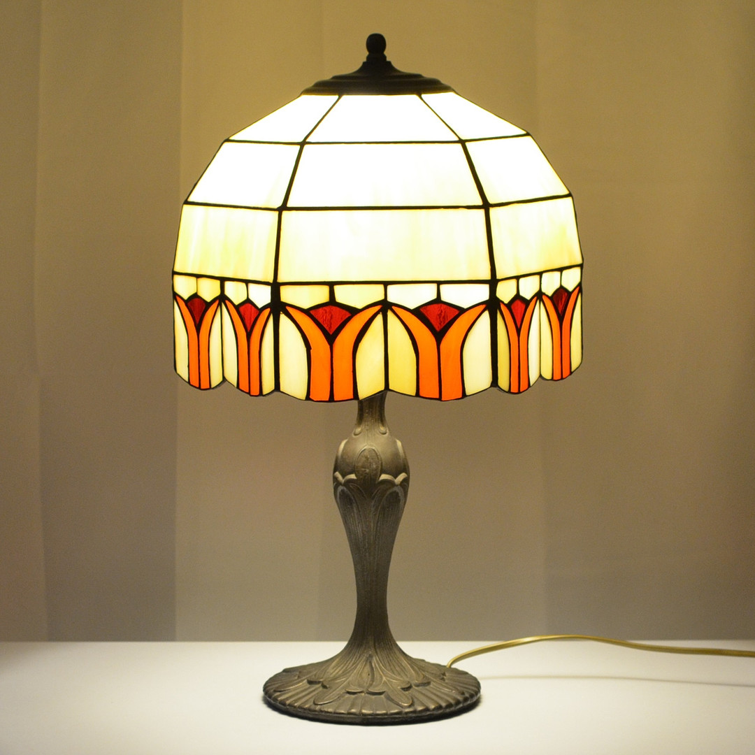 HONSEL, TISCHLAMPE IM TIFFANY-STIL, AKANTHUSBLÄTTER UND TULPEN, METALL/GLAS, UM 1970.