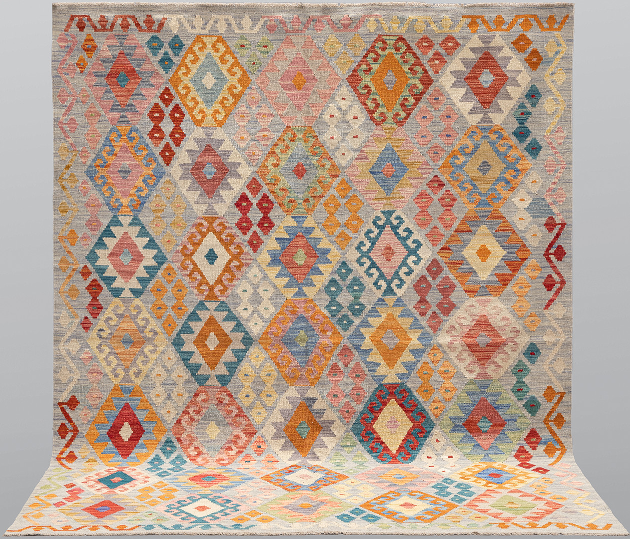ORIENTMATTA. Kelim klassisk design, 250 x 180 cm.