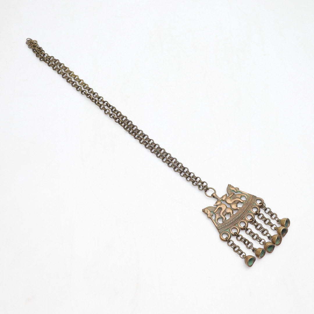 GERMUND PAAER. Collier, brons, " Två ryttare", Kalevala Koru, Finland, design 1930-talet.