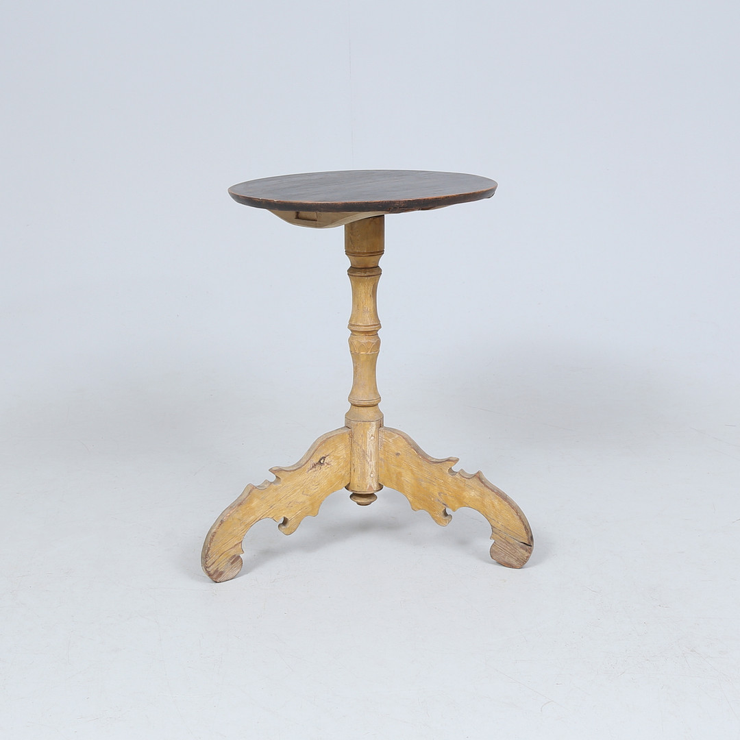 BORD, bemålat, 1800-tal.