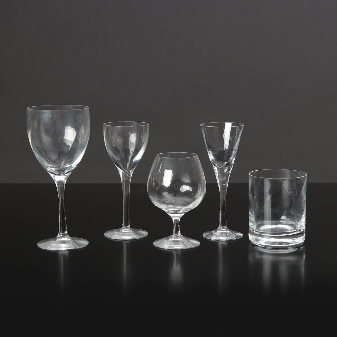 BERTIL VALLIEN. GLASSERVIS, 40 DELAR. "Chateau", Kosta.