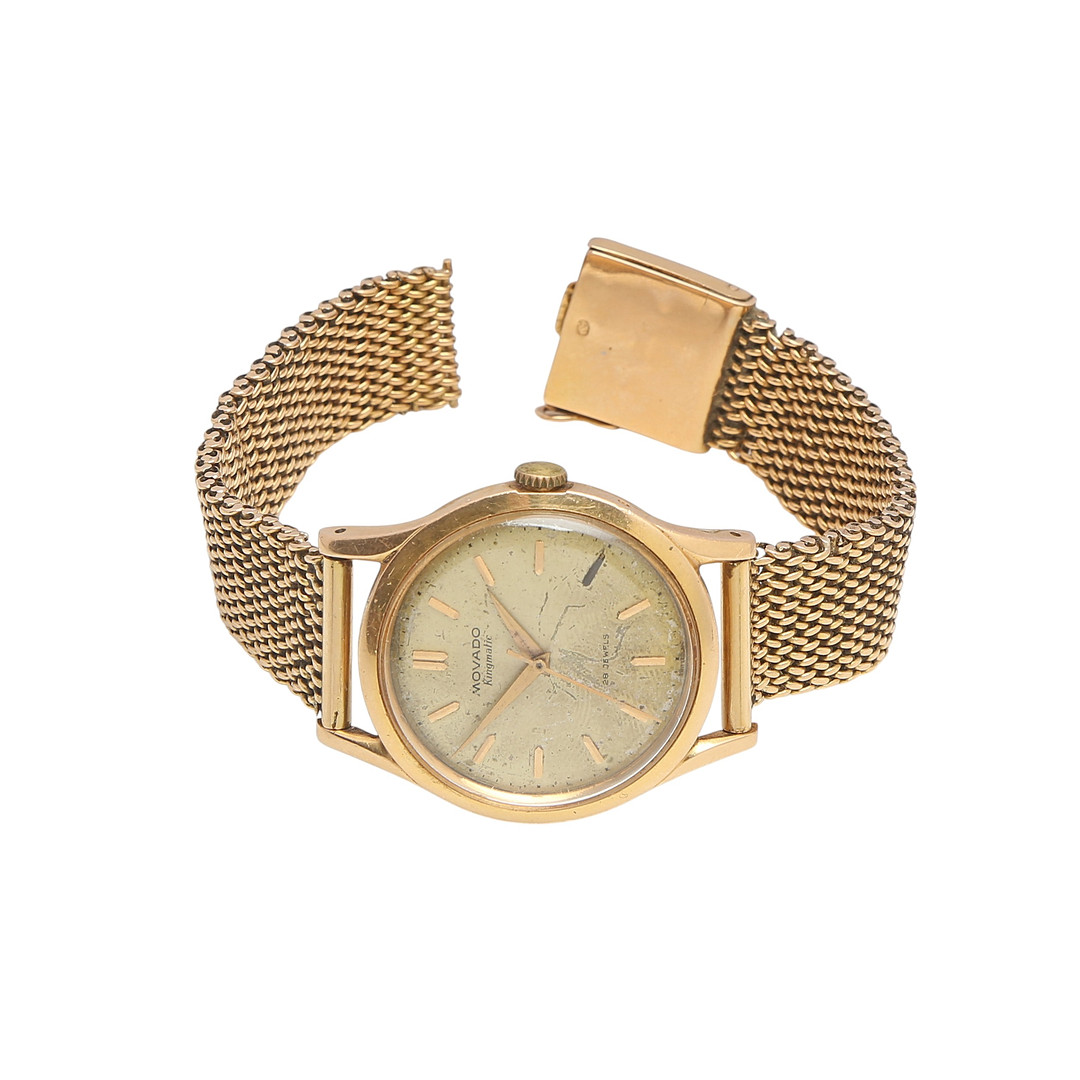 Movado Kingmatic in gold, circa 1950.