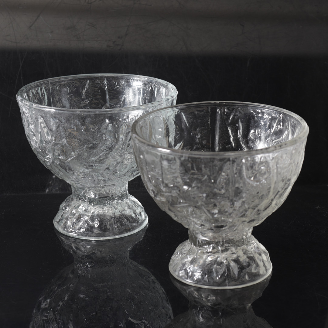 PAVEL PÁNEK. skålar, 1 par, glas, Sklo Union, Tjeckoslovakien, 1900-tal.