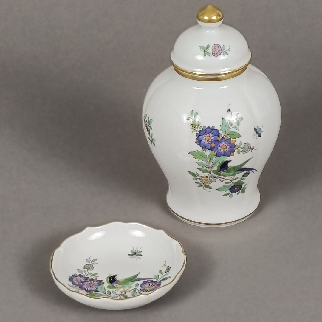 MINIATURVASE und -SCHÄLCHEN - Meissen, 20.Jh., Porzellan.