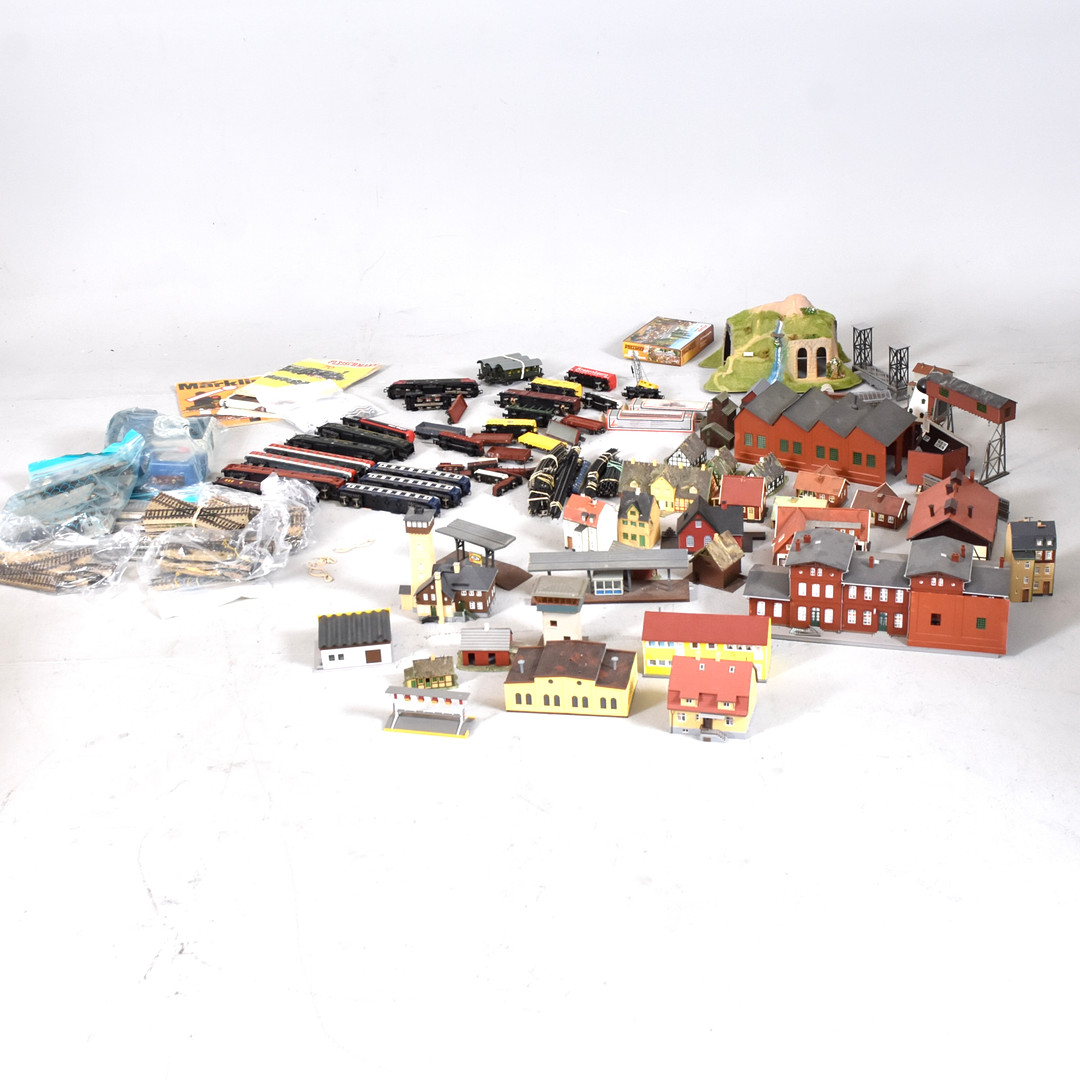 TÅGBANEDELAR, Märklin, Lima, mm.
