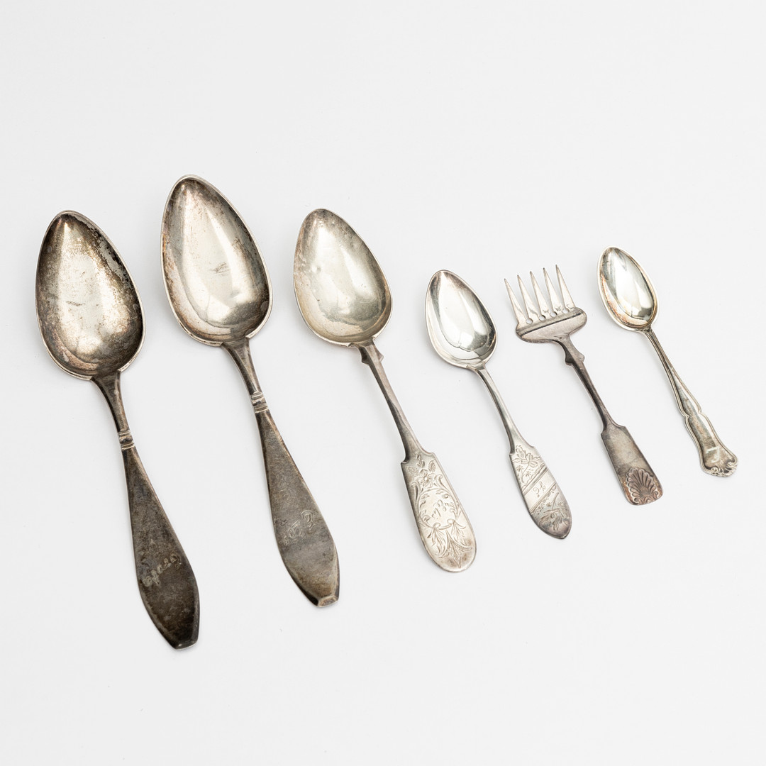 DIVERSE SKEDAR samt GAFFEL, 16 delar, silver, Finland och Norge.