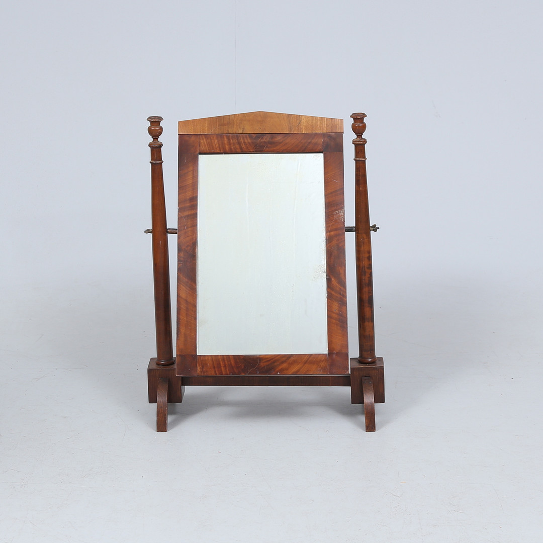 BORDSSPEGEL, empirestil, 1800-tal.