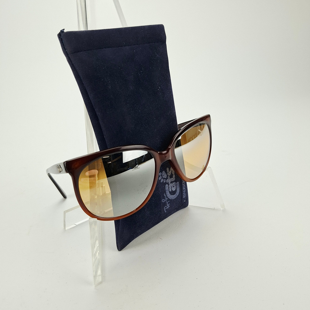 SOLGLASÖGON, Ray-Ban.